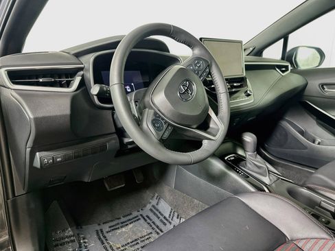Used 2024 Toyota Corolla XSE FWD image 9
