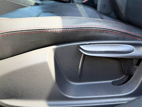 Used 2012 Volkswagen Jetta GLI Autobahn FWD image 25