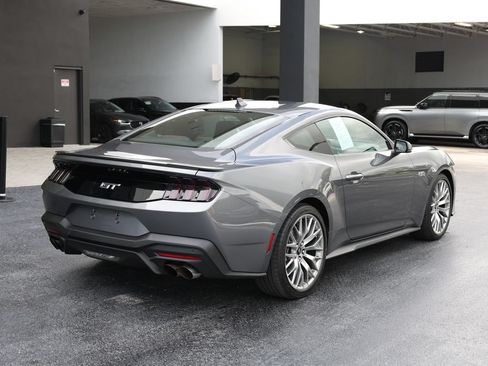 Used 2026 Ford Mustang GT RWD image 5