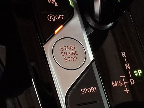 Used 2024 BMW X3 xDrive30i w/ Convenience Package image 22