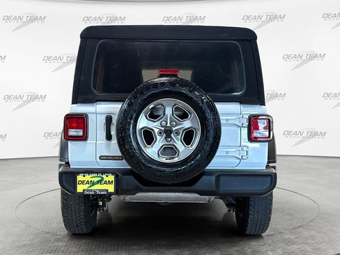 Used 2021 Jeep Wrangler Unlimited Sport AWD/4WD image 8