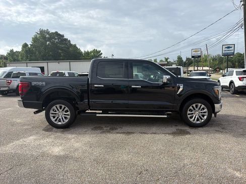 Used 2024 Ford F150 Lariat w/ Bed Utility Package AWD/4WD image 5