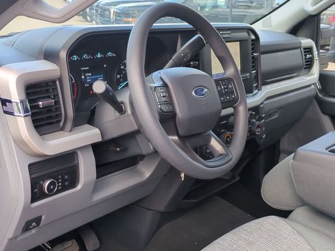 New 2025 Ford F250 XLT image 10