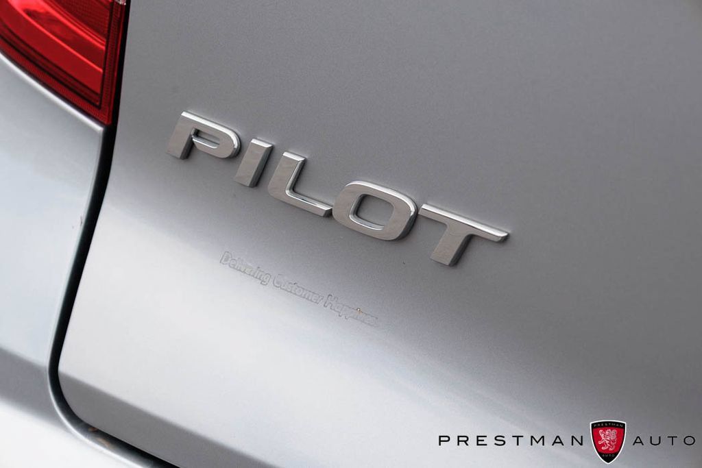 Used 2021 Honda Pilot Elite image 46
