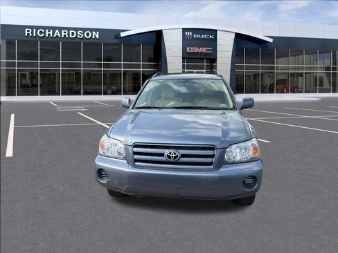 Used 2004 Toyota Highlander 4WD V6 image 4