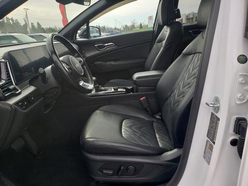 Certified 2023 Kia Sportage X-Line w/ X-Line Premium Package image 11