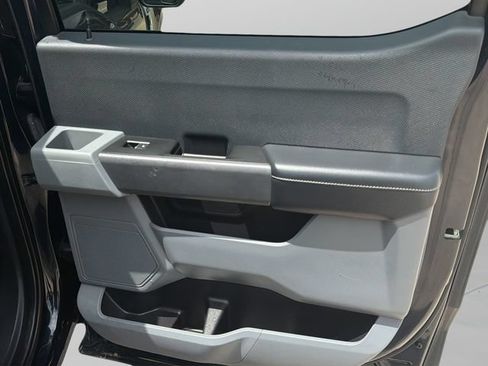 Used 2021 Ford F150 XLT RWD image 13