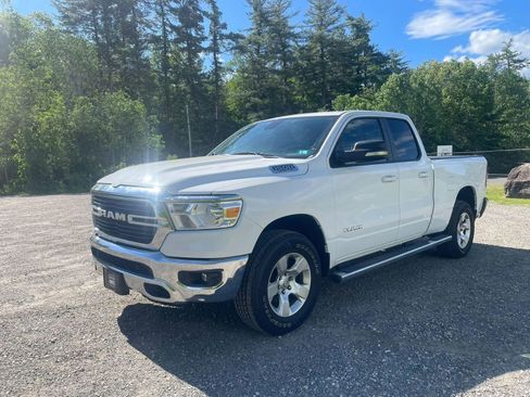 Used 2021 RAM 1500 Big Horn AWD/4WD image 2