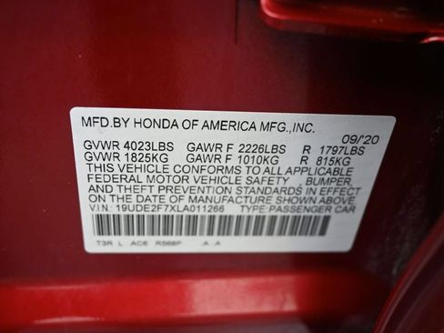 Used 2020 Acura ILX w/ Premium Package FWD image 9