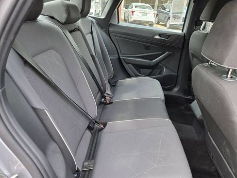 Used 2025 Volkswagen Jetta Sport FWD image 31