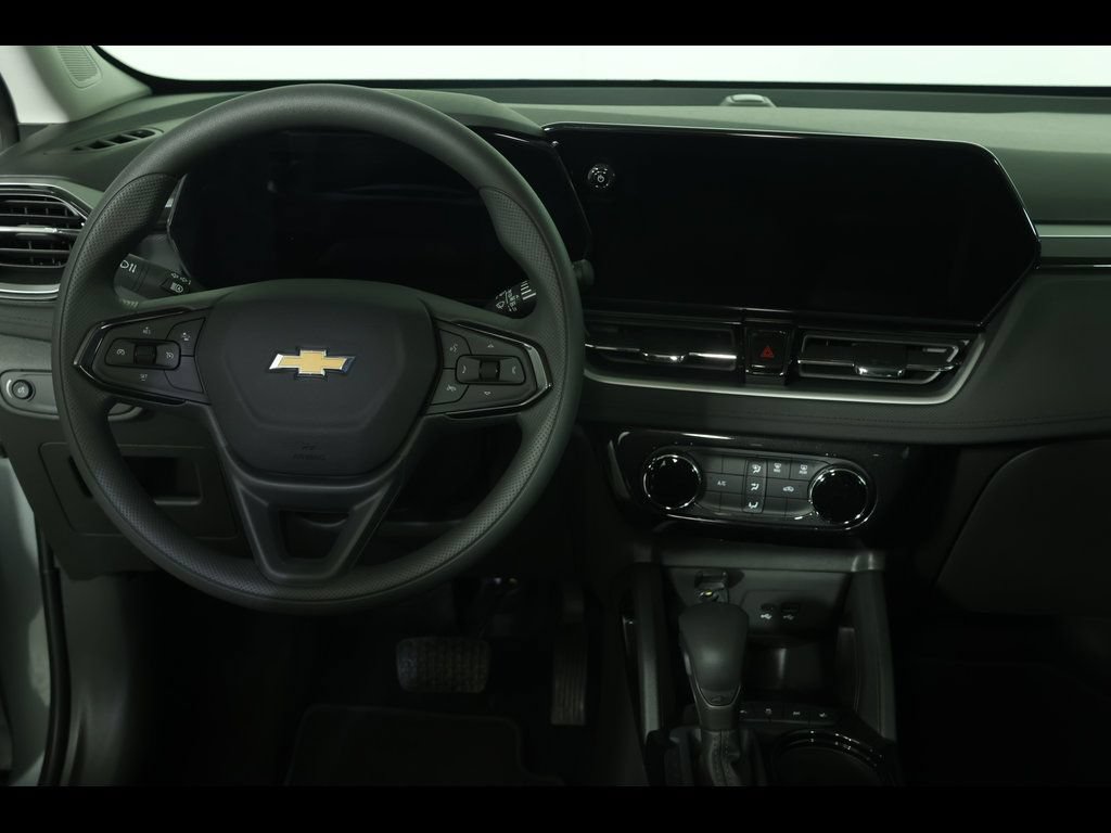 Certified 2026 Chevrolet TrailBlazer LT FWD image 15