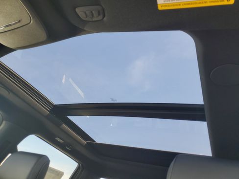 New 2025 Ford F150 Lariat w/ Equipment Group 502A High image 22