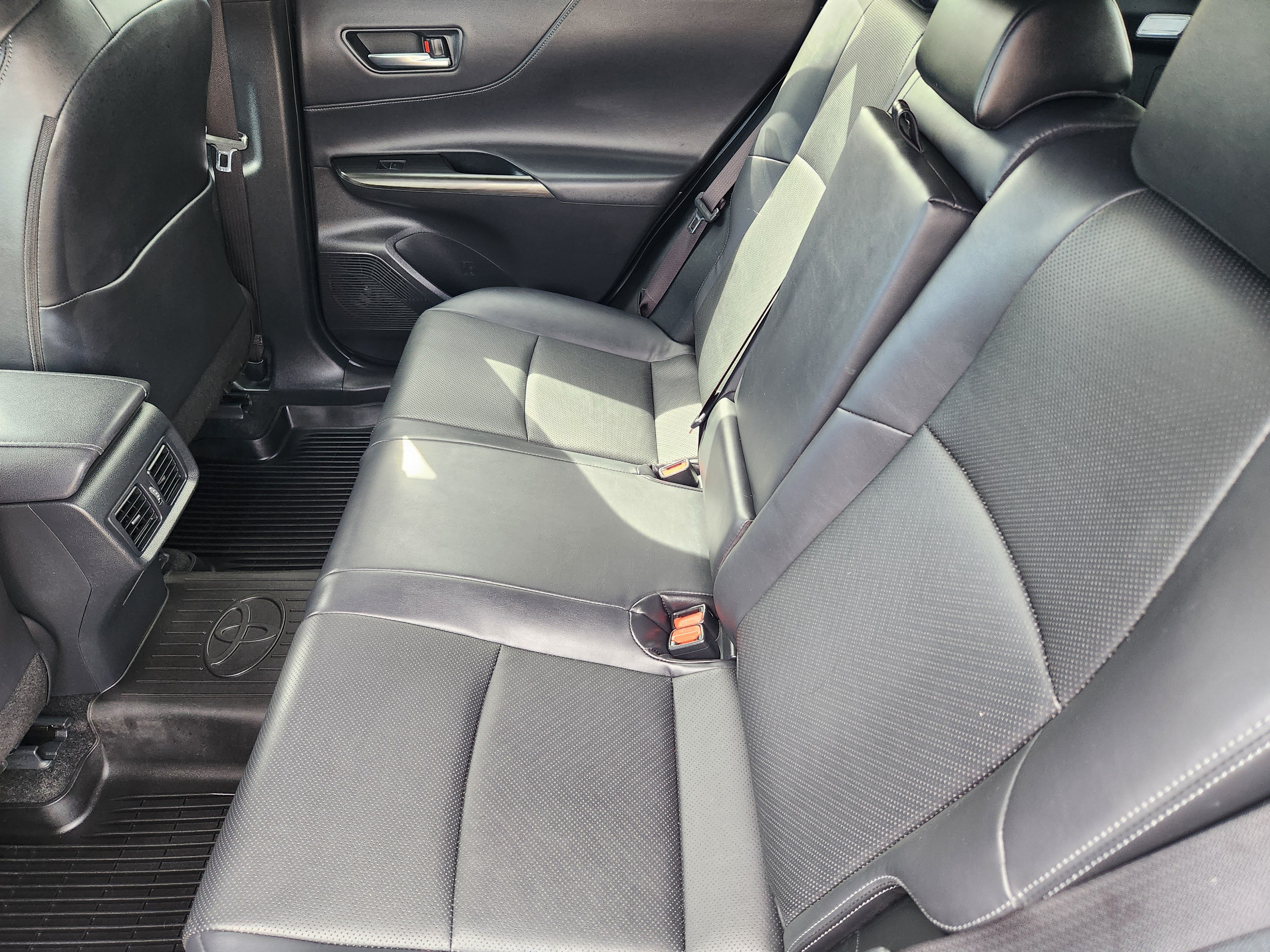 Certified 2023 Toyota Venza Limited AWD/4WD image 20