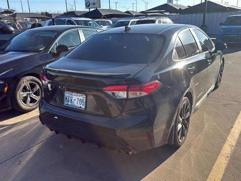 Used 2022 Toyota Corolla SE image 9