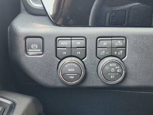 New 2026 Chevrolet Silverado 2500 LT w/ Trail Boss Package AWD/4WD image 23