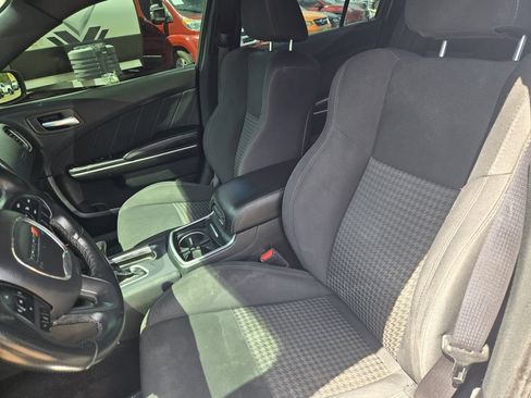 Used 2019 Dodge Charger R/T RWD image 16