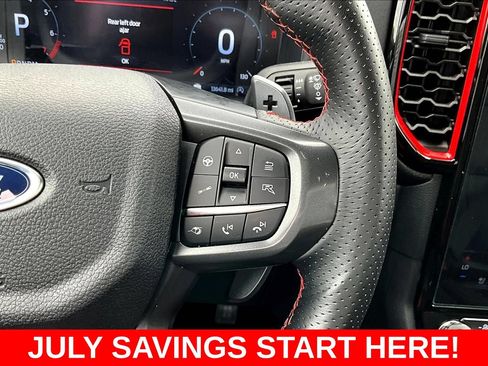 Used 2025 Ford Ranger Raptor AWD/4WD image 17
