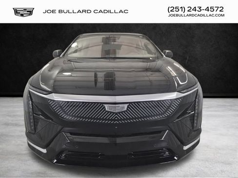 New 2026 Cadillac Optiq Luxury 2 image 2
