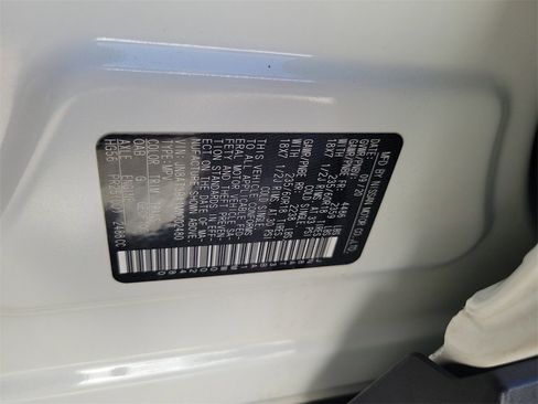 Used 2021 Nissan Rogue SV image 31