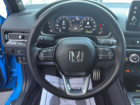 Used 2024 Honda Civic Sport Touring image 7