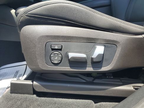 Used 2019 BMW X3 xDrive30i w/ M Sport Package 2 AWD/4WD image 23