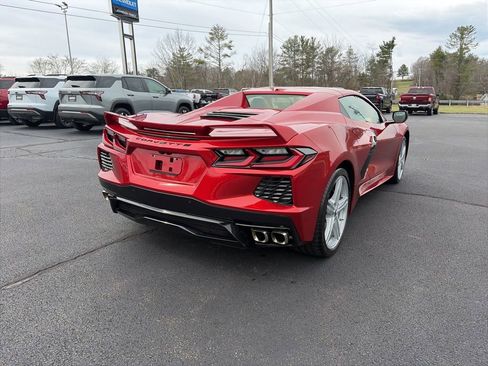 Used 2024 Chevrolet Corvette Stingray Premium Conv w/ Z51 Performance Package image 7