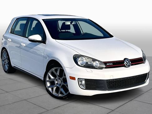 Used 2013 Volkswagen GTI 4-Door image 3