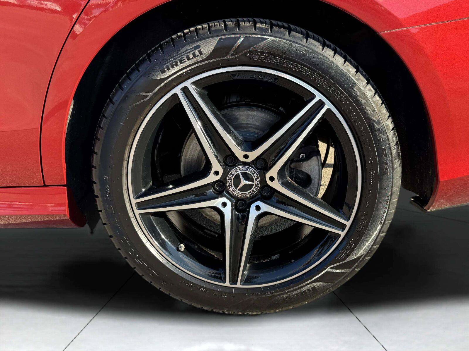 Used 2018 Mercedes-Benz E 300 4MATIC image 49