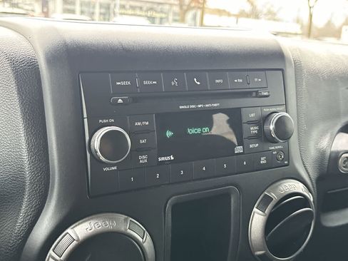 Used 2015 Jeep Wrangler Willys Wheeler image 14