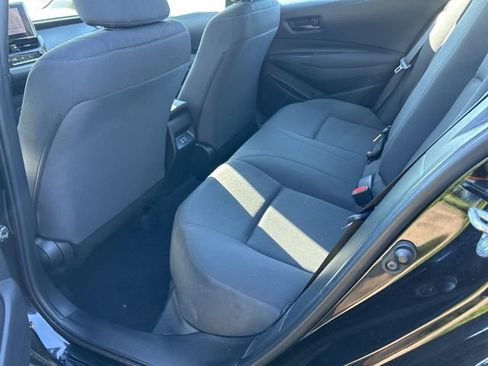 Used 2024 Toyota Corolla LE FWD image 5