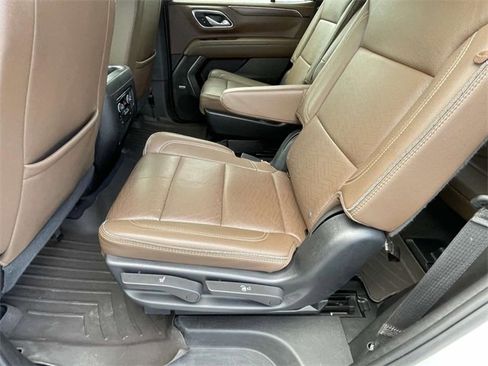 Certified 2023 Chevrolet Tahoe High Country w/ Premium Package 2 image 12