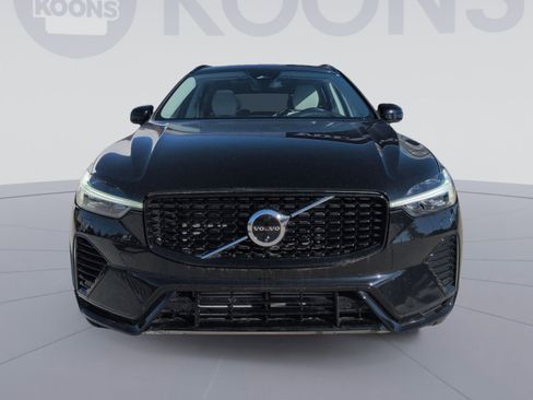 New 2025 Volvo XC60 T8 Plus w/ Protection Package Premier image 11