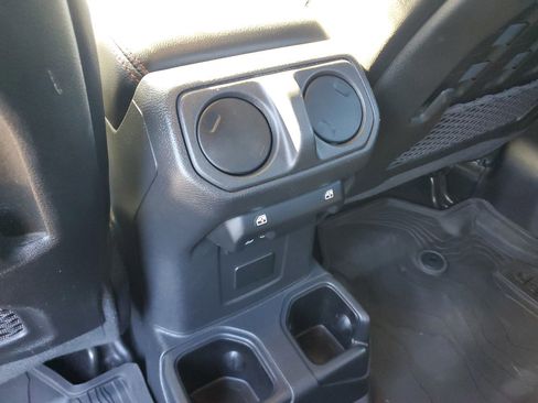 Certified 2022 Jeep Gladiator Rubicon w/ Trailer Tow Package image 11