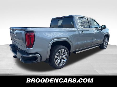 New 2026 GMC Sierra 1500 Denali w/ Denali Reserve Package AWD/4WD image 9