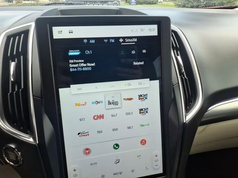 Certified 2023 Ford Edge Titanium AWD/4WD image 19