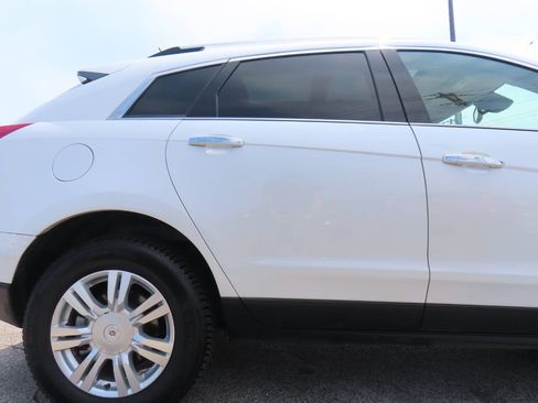Used 2016 Cadillac SRX Luxury w/ Driver Awareness Package FWD image 22