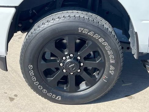 Used 2024 RAM 2500 Laramie AWD/4WD image 8