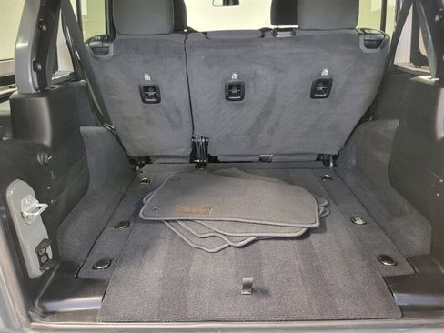 Used 2020 Jeep Wrangler Unlimited Sport image 38