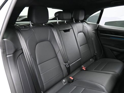 New 2026 Porsche Macan 4 Electric AWD/4WD image 26