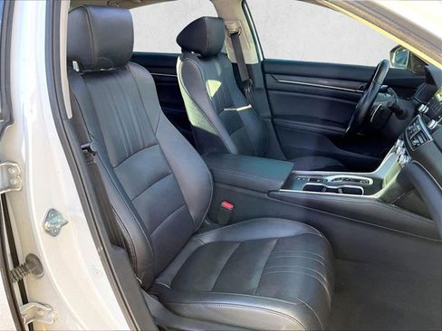Used 2021 Honda Accord EX-L image 9