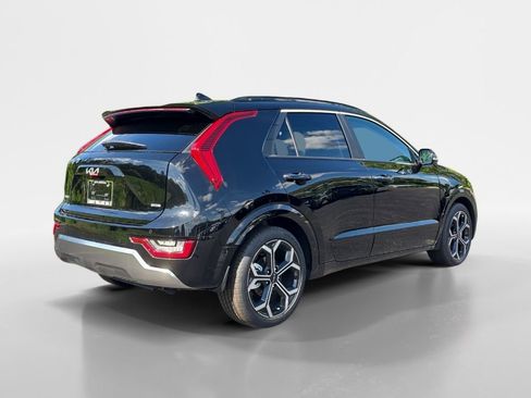 New 2025 Kia Niro SX Touring image 5