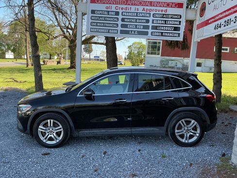 Used 2021 Mercedes-Benz GLA 250 4MATIC image 8