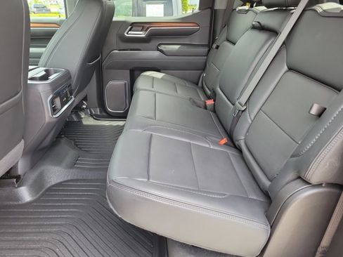Used 2025 GMC Sierra 1500 Denali AWD/4WD image 15