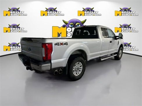 Used 2019 Ford F250 XLT image 4