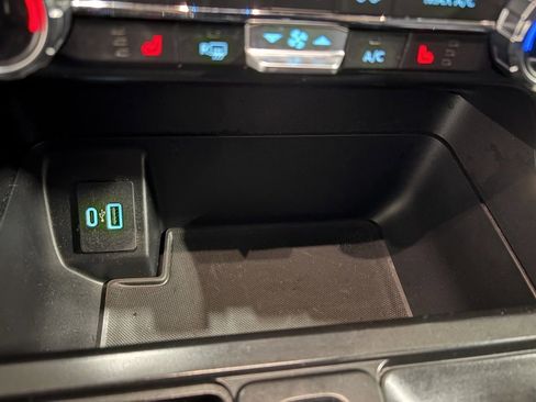 Used 2022 Ford F150 XLT w/ Equipment Group 302A High image 19