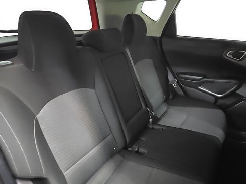 Used 2020 Kia Soul EX image 16