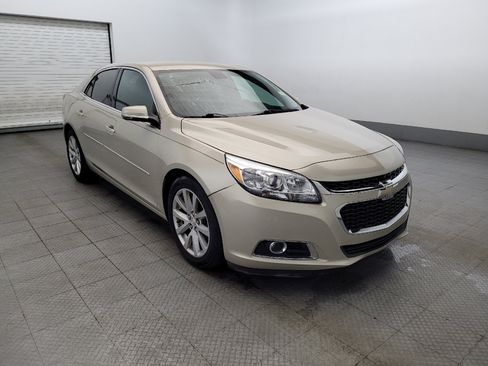 Used 2015 Chevrolet Malibu LT FWD image 13