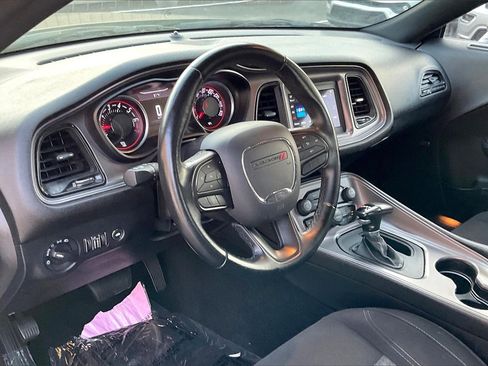 Certified 2023 Dodge Challenger SXT image 13