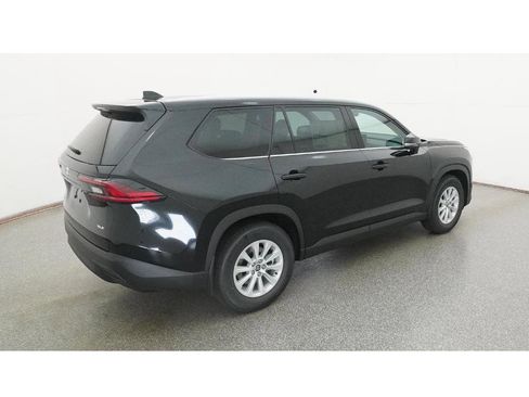 New 2026 Toyota Grand Highlander XLE image 9