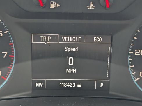 Used 2020 Chevrolet Malibu LS FWD image 9